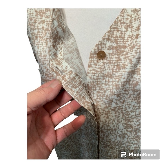 Eileen Fisher Prism Silk Organic Cotton V Neck Top Size M NWT - Picture 8 of 8